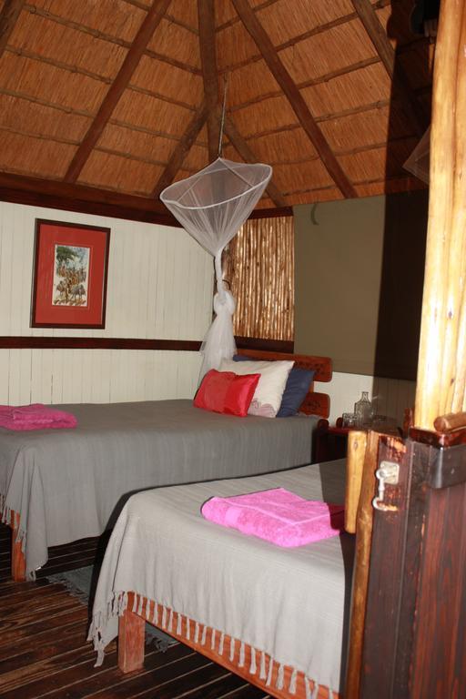 Off Beat Safaris Bush Lodge โฮดสปรูท ภายนอก รูปภาพ