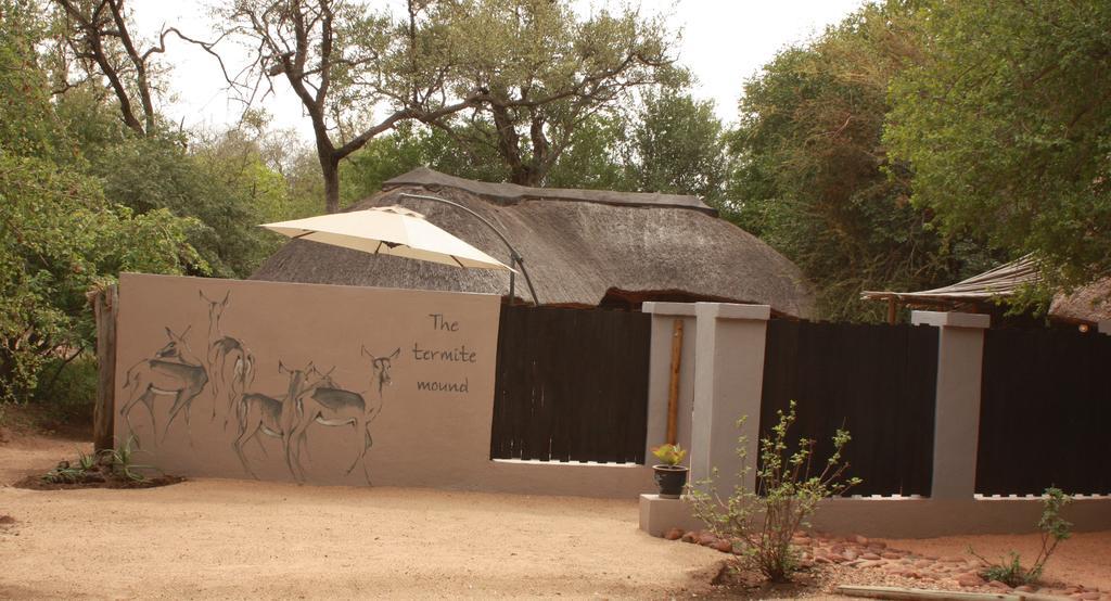 Off Beat Safaris Bush Lodge โฮดสปรูท ภายนอก รูปภาพ