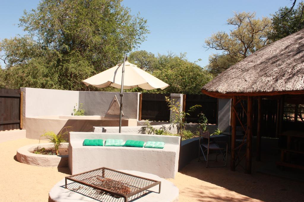 Off Beat Safaris Bush Lodge โฮดสปรูท ภายนอก รูปภาพ