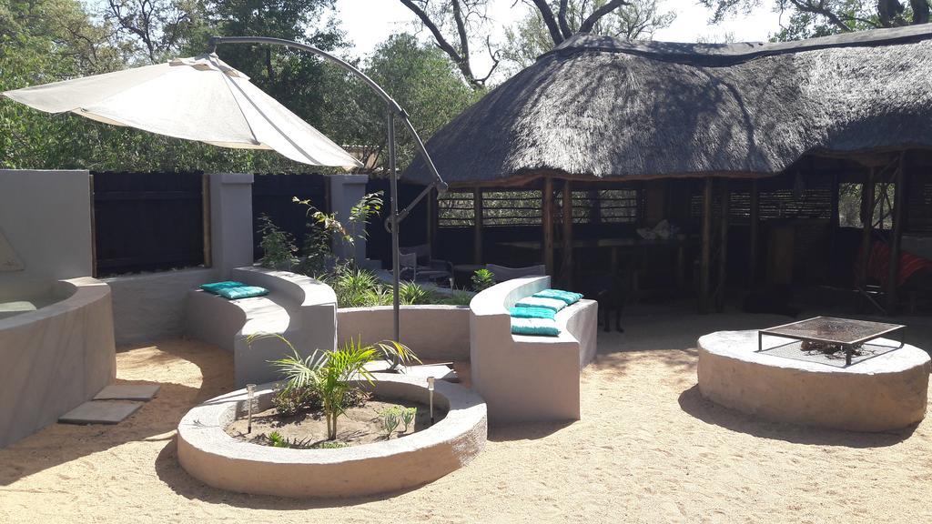 Off Beat Safaris Bush Lodge โฮดสปรูท ภายนอก รูปภาพ