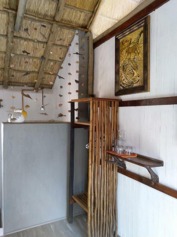 Off Beat Safaris Bush Lodge โฮดสปรูท ภายนอก รูปภาพ